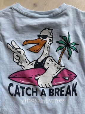 EUC VINEYARD VINES boys SZ 7 t-shirt - catch a break